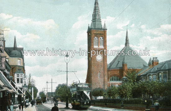 Congregational Church and High Road, Ilford, Essex. c.1911